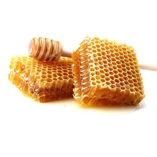 Seven Years Harvest Locust Comb Honey (7-9 Oz)